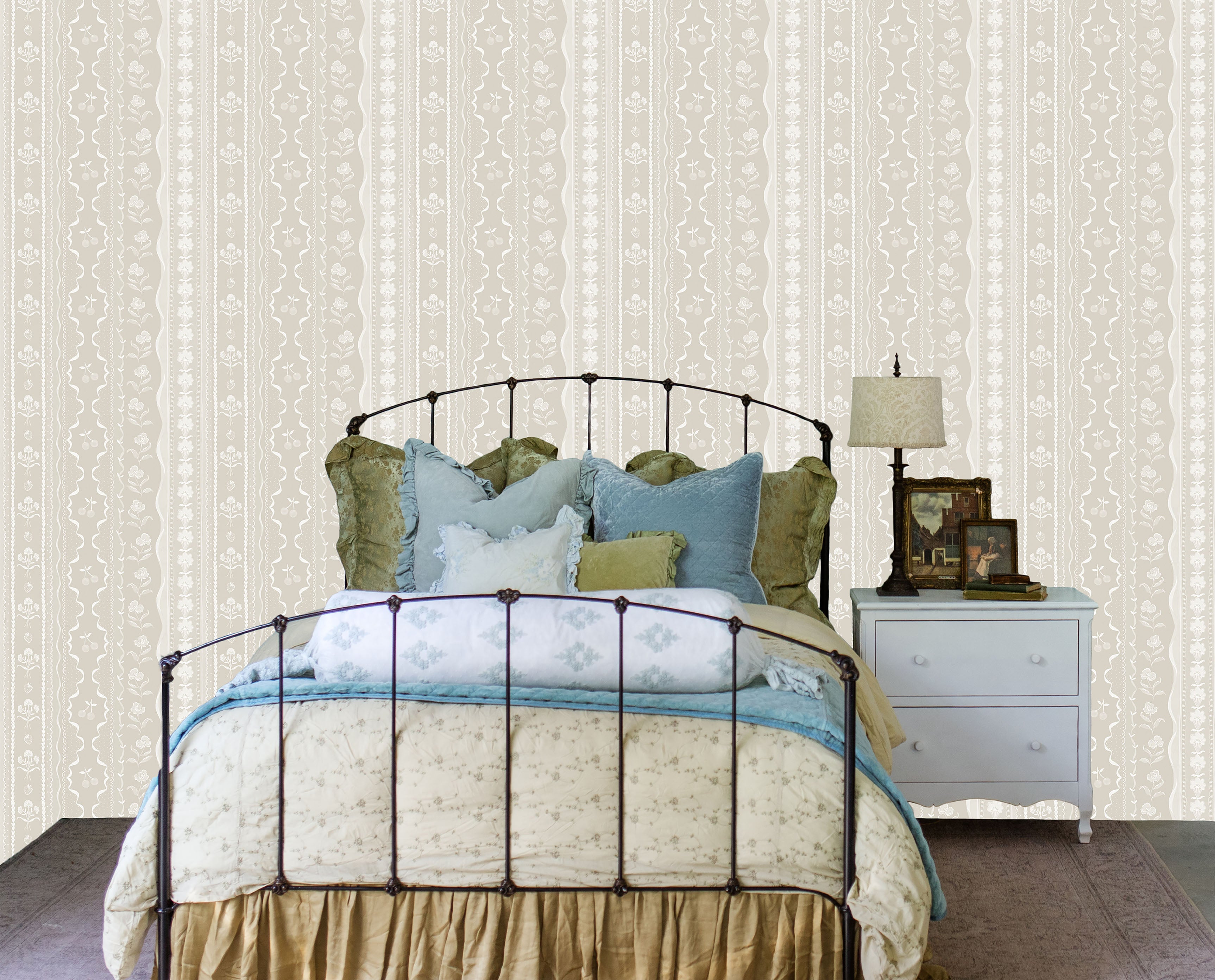 The Orchard Wallpaper