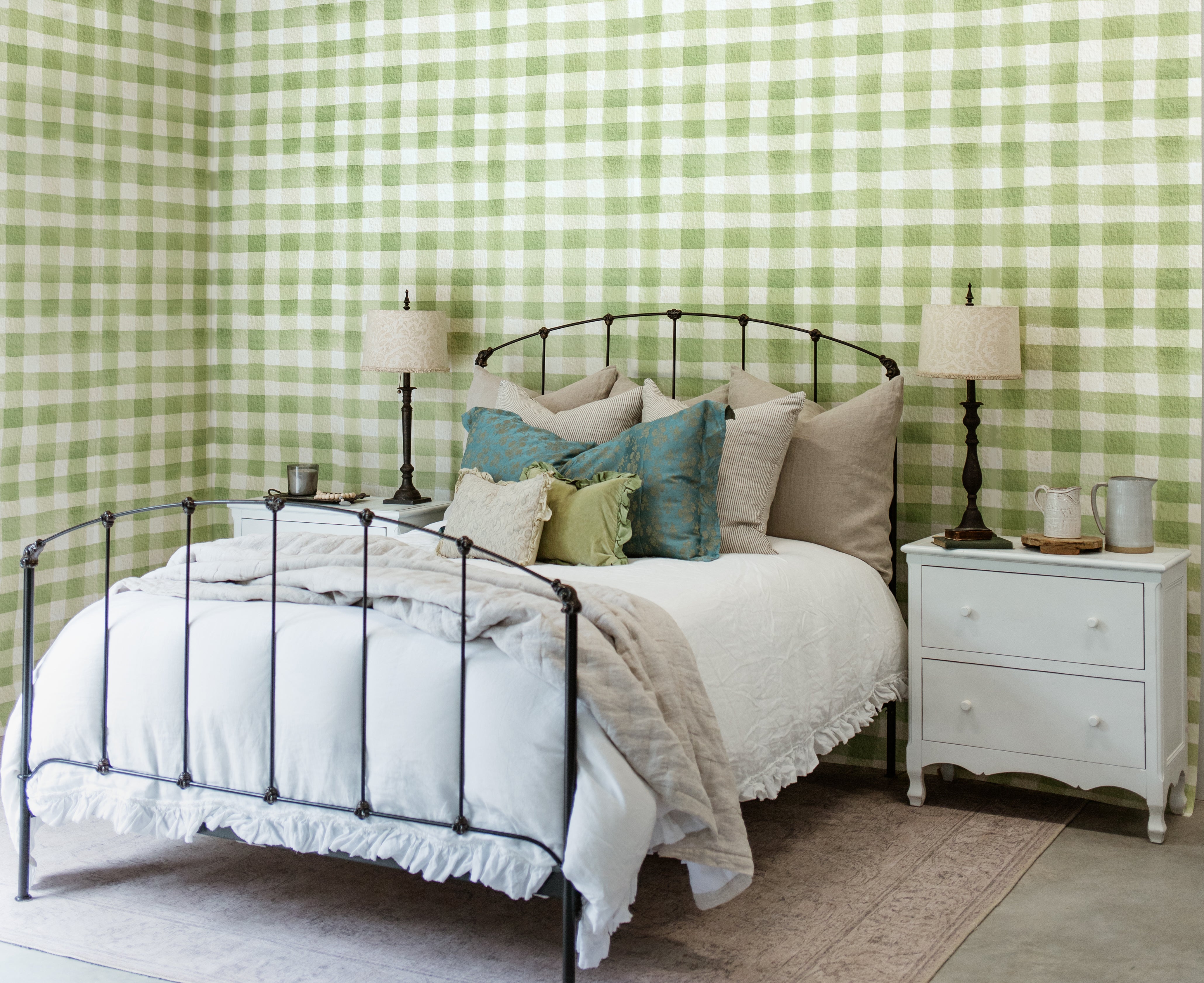 The Gingham Wallpaper
