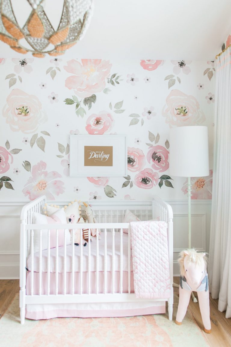 pink and white floral wallpaper